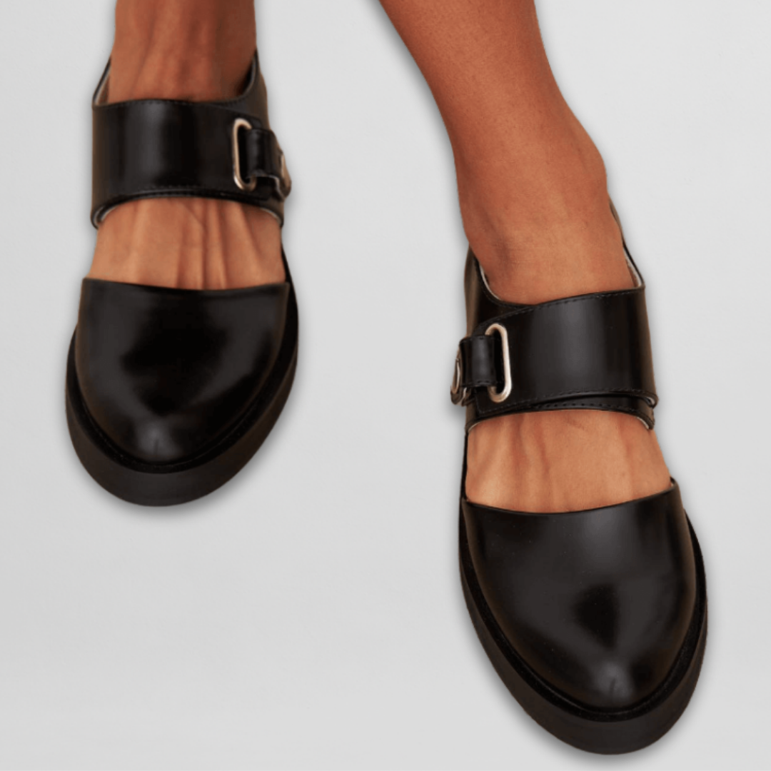 Sara - KLASSISCHE MARY JANES MIT VERSTELLBARER SCHNALLE