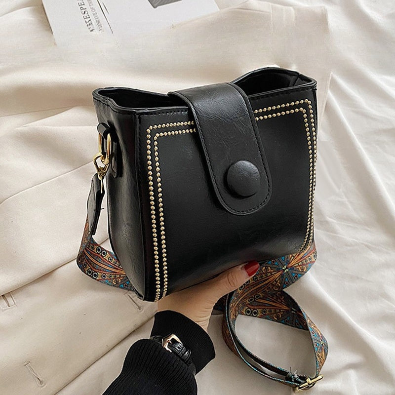 Damen Schultertaschen — ETHEL