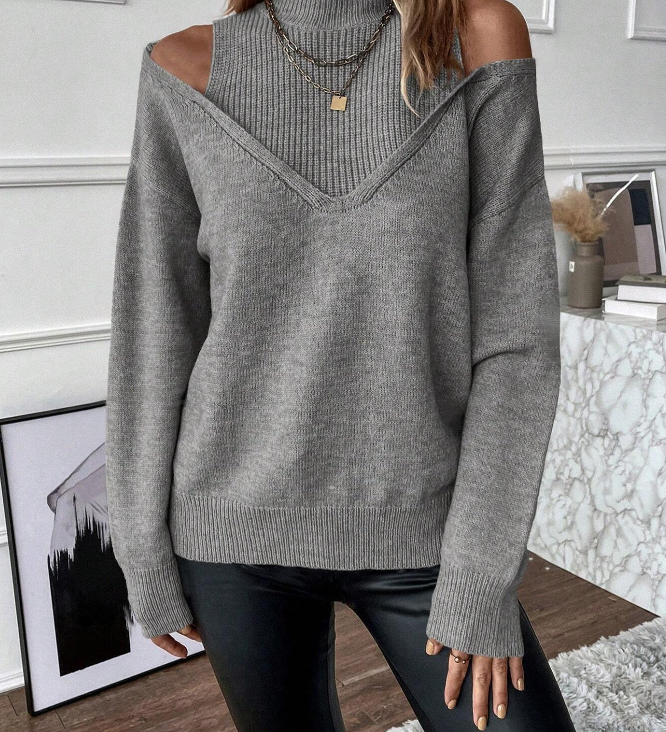 Rosalie | Rollkragenpullover mit schulterfreien Ärmeln
