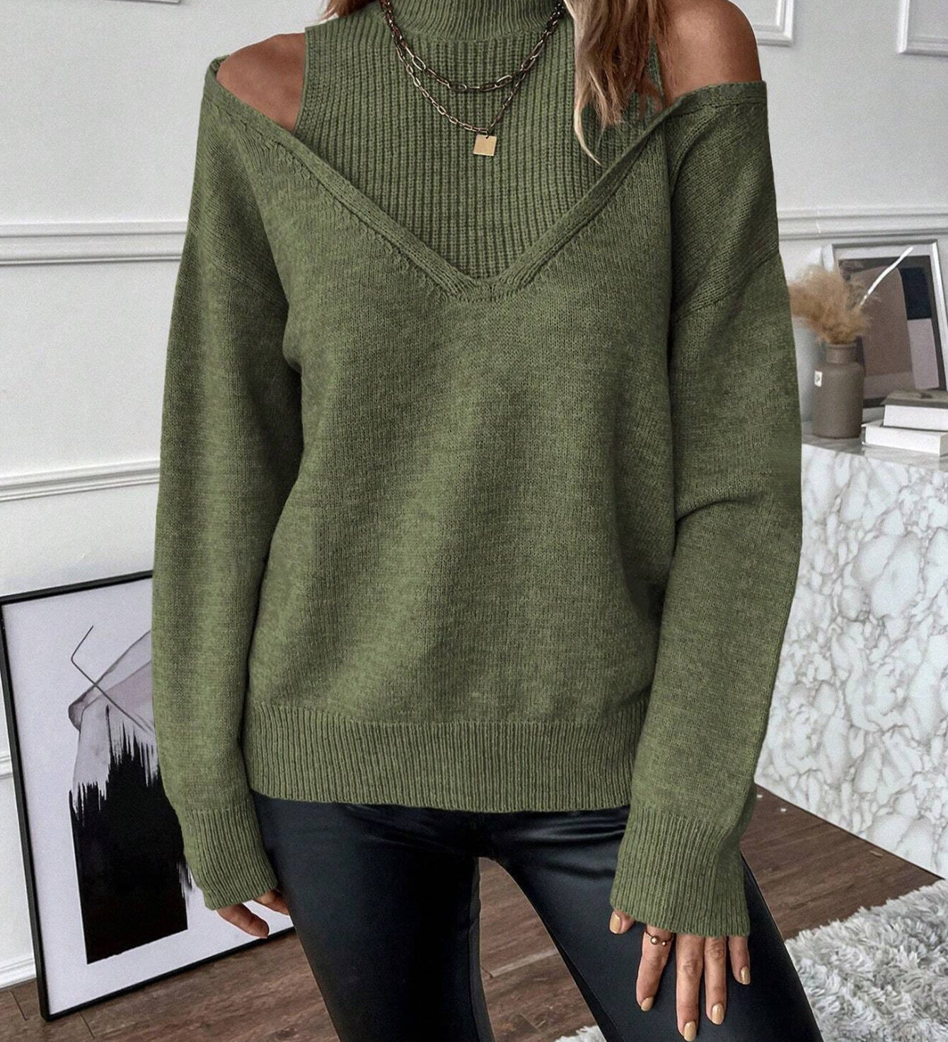 Rosalie | Rollkragenpullover mit schulterfreien Ärmeln